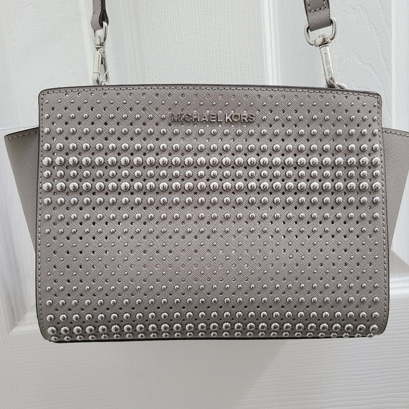 MICHAEL Michael Kors Handbags - Michael Kors Selma Stud MD messenger crossbows bag in pearl grey color